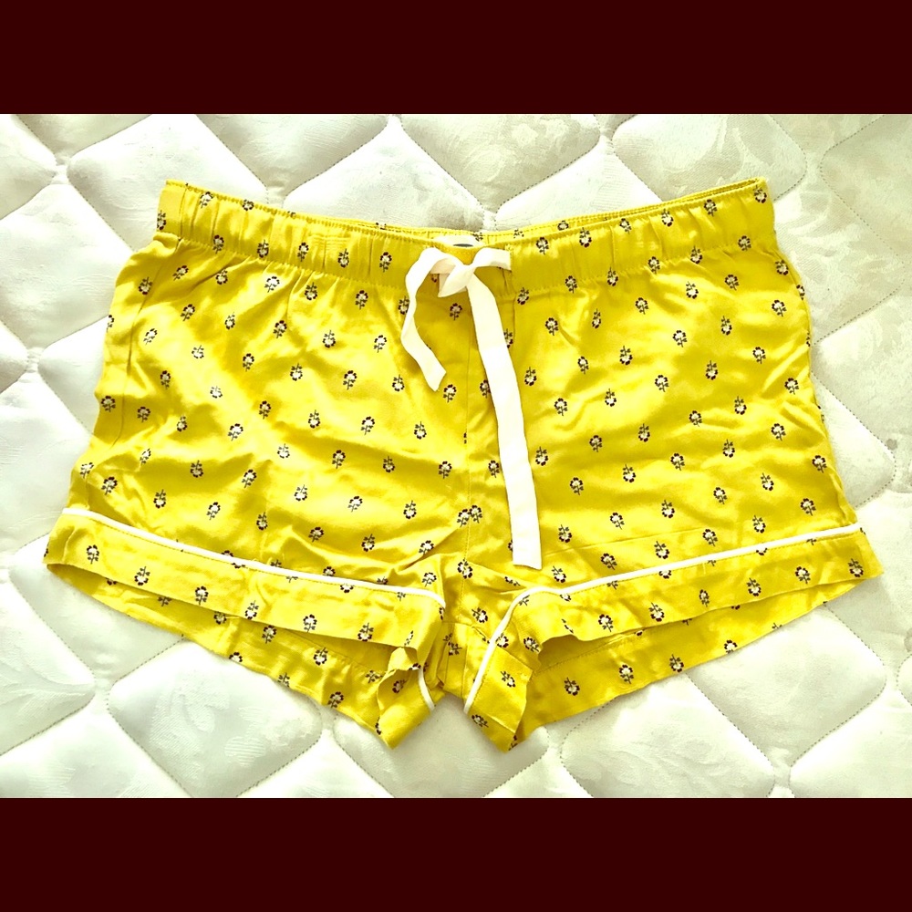 Pajama shorts/ shorts